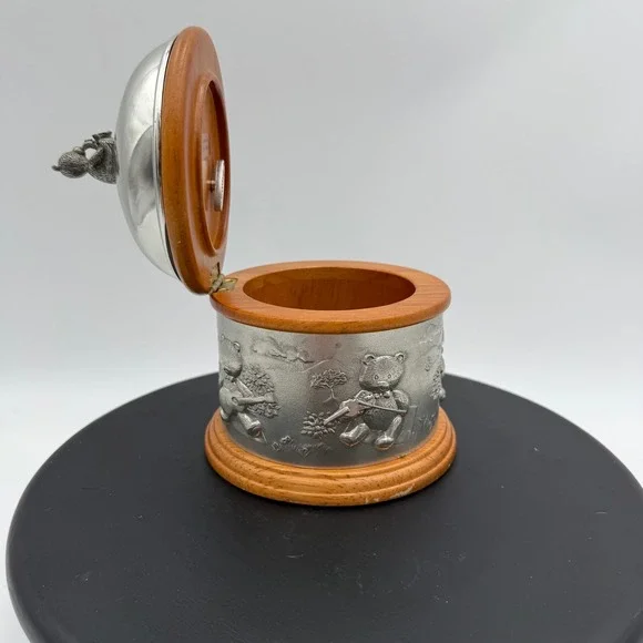 Vintage Royal Selanger Teddy Bear Music Box Pewter & Wood - Picture 5 of 6